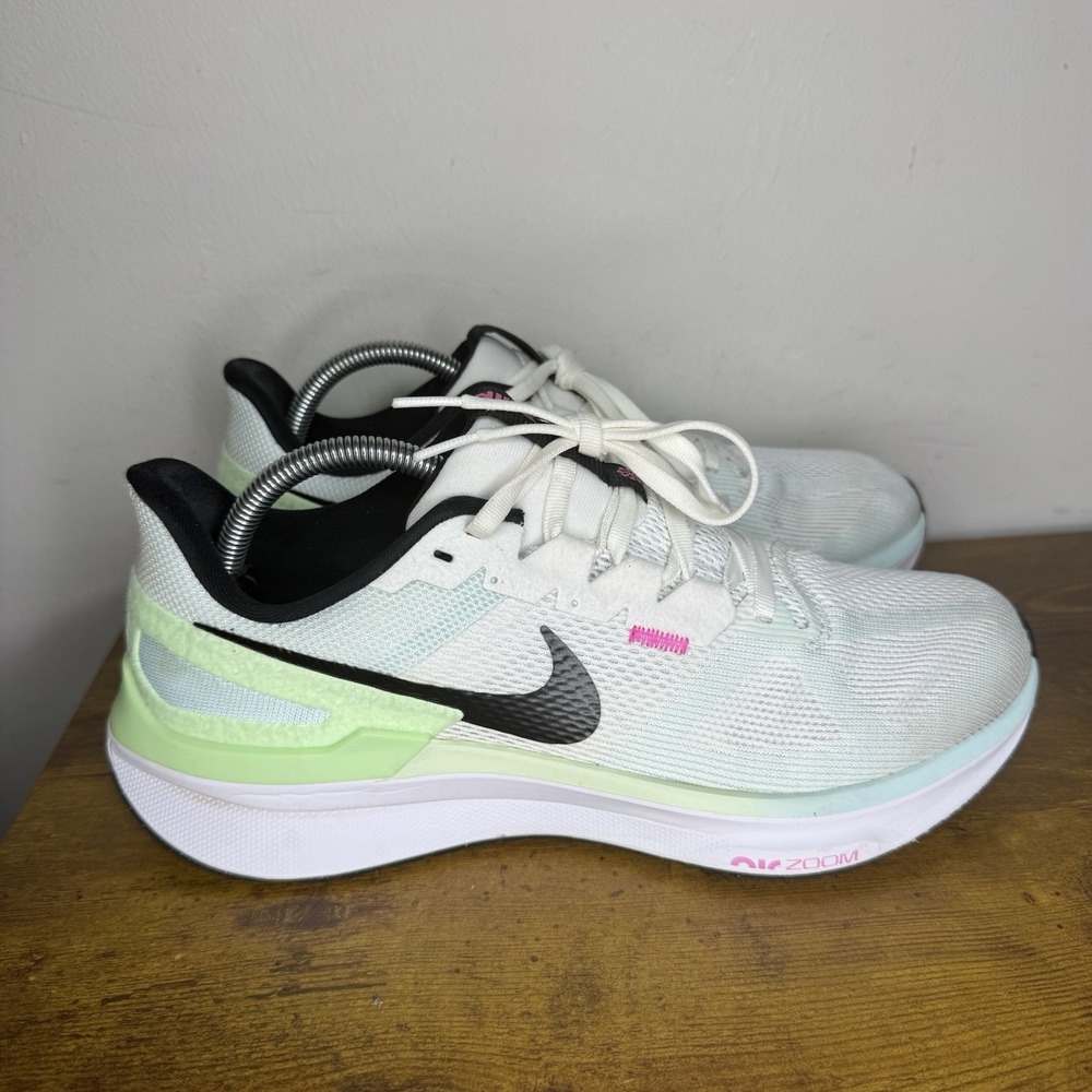 Nike Structure 25 Running Shoes Women's Size 11 White